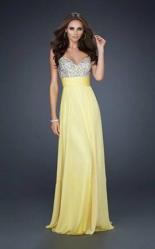 Women's Versatile Apparel La Femme Ruched Sweetheart Gown in Yellow 19731