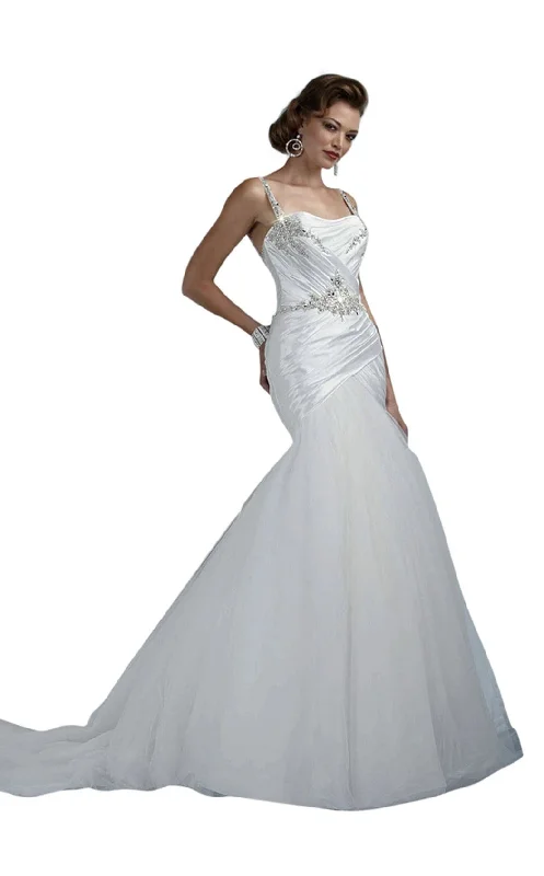 Stylish Women's Outfit Impression Bridal 10004 Size 10 wedding dress Bridal Gown Mermaid Fit & Flare