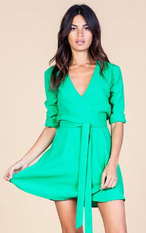 Women's Travel Apparel Zeina Mini Dress in Wild Green