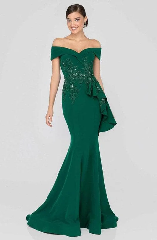 Women's Casual Wear Clothing Terani Couture - 1911M9339 Folded Off-Shoulder Sweetheart Neck Mermaid Gown - 1 pc Emerald In Size 8 Available