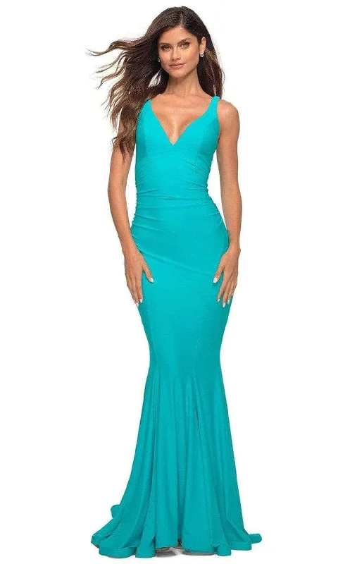 Women's Urban Clothing La Femme - Low V-Neck Ruched Prom Gown 30746SC