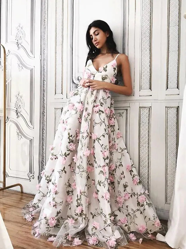 Vintage-Inspired Women's Apparel Prom Dresses Floral Dress Formal Floor Length Sleeveless V Neck Lace with Floral Print