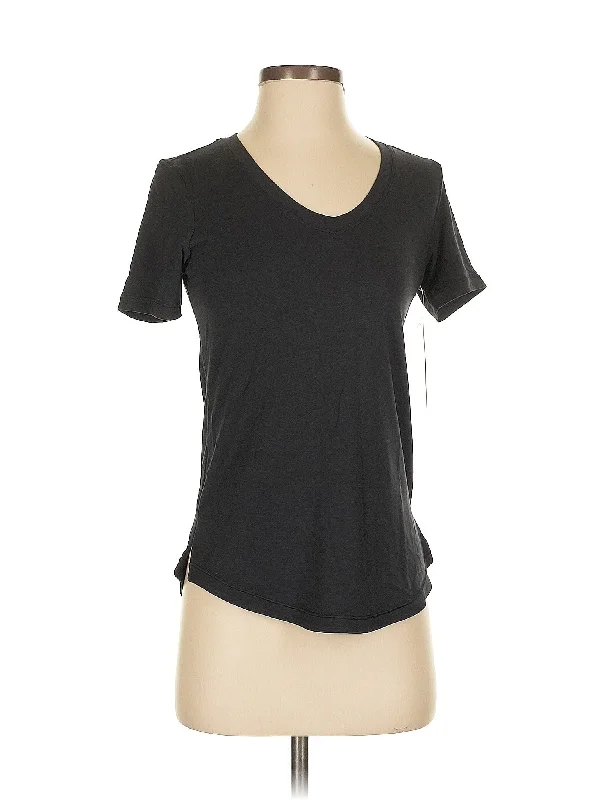 Women's Resort Attire Short Sleeve T Shirt