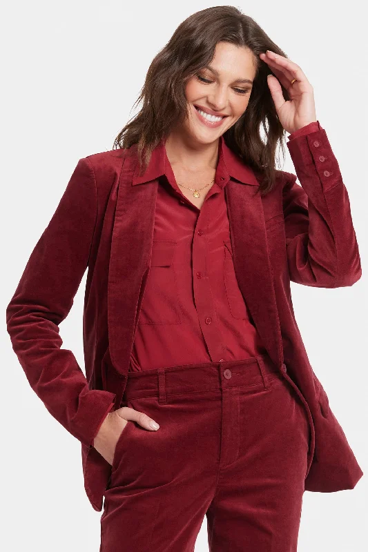 Women's Sporty Clothes Tuxedo Jacket - Wild Currant